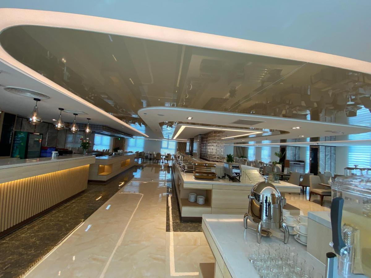 Muong Thanh Luxury Saigon Hotel Хошимин Экстерьер фото