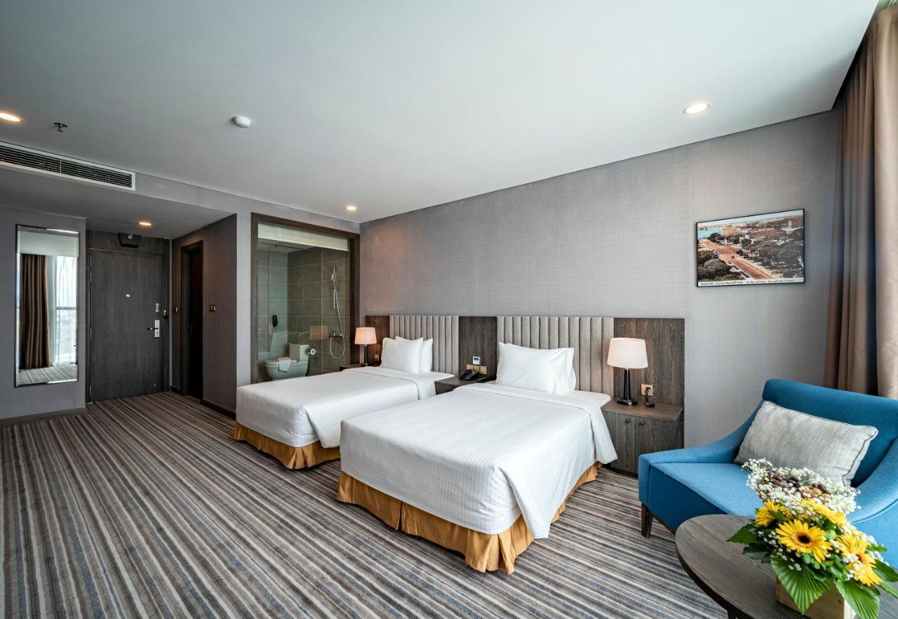 Muong Thanh Luxury Saigon Hotel Хошимин Экстерьер фото